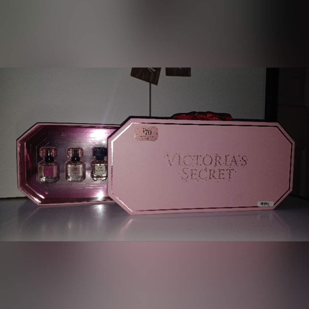 Victoria Secret Fragrance gift set, 6 mini perfumes